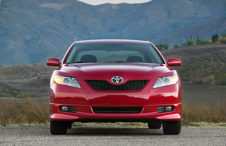 2007 Toyota Camry SE Picture