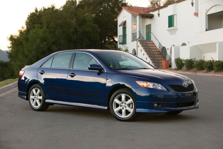 2008 Toyota Camry SE Picture