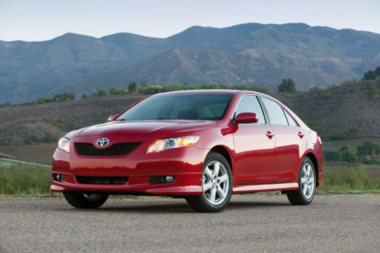 2008 Toyota Camry SE Picture