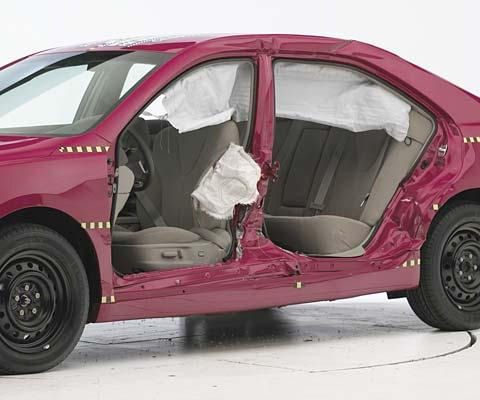 2009 Toyota Camry IIHS Side Impact Crash Test Picture