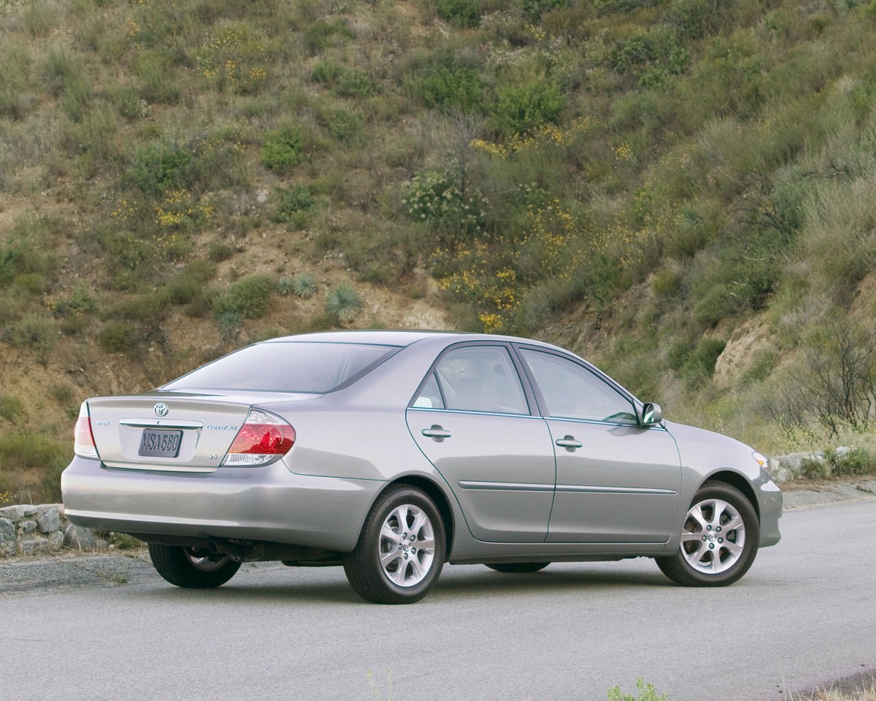 Toyota Camry Desktop Wallpaper