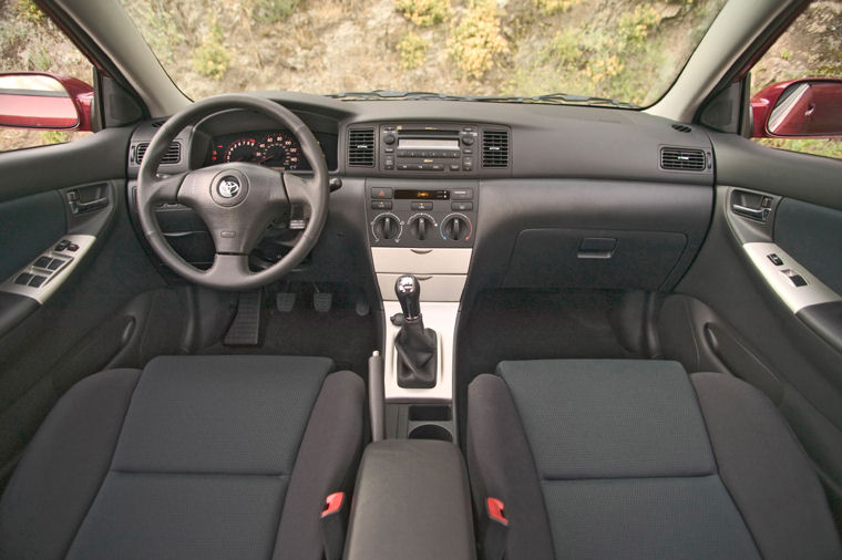 2005 Toyota Corolla XRS Cockpit Picture