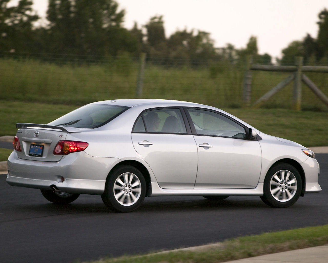 free toyota corolla wallpapers #3 free toyota corolla wallpapers #3