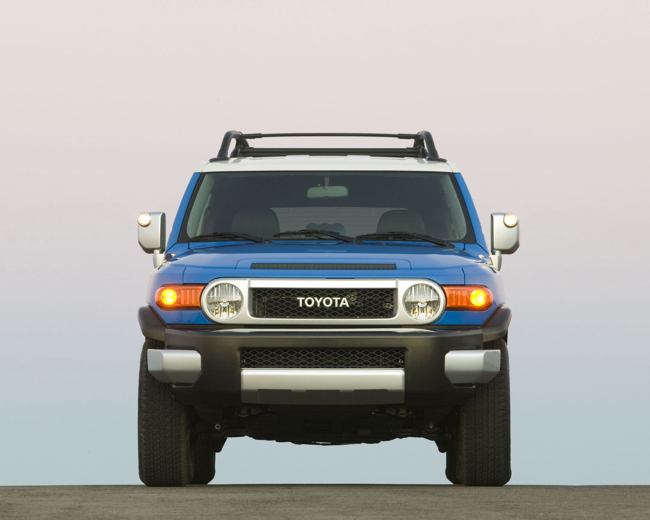 Toyota FJ Cruiser Desktop Wallpaper