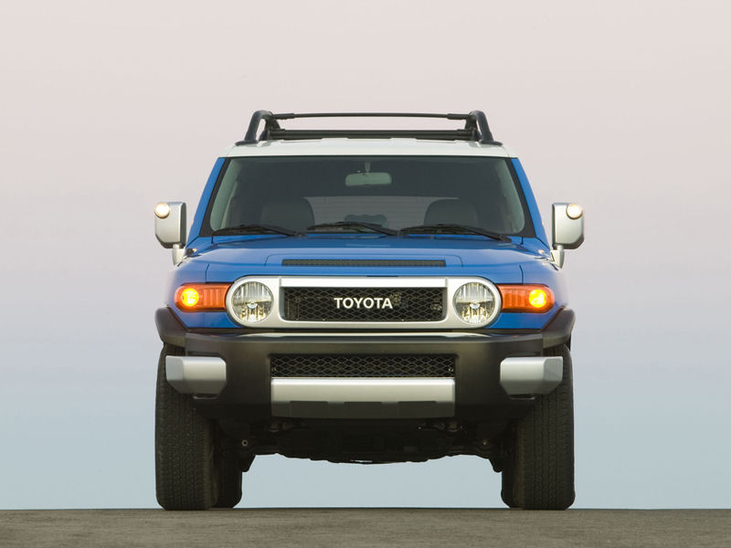 Toyota FJ Cruiser Desktop Wallpaper