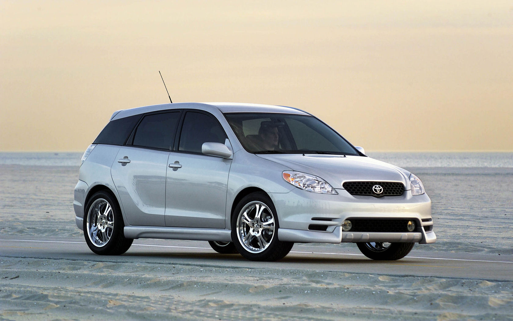 Toyota Matrix Desktop Wallpaper