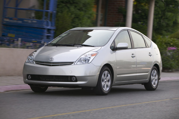 2004 Toyota Prius Picture