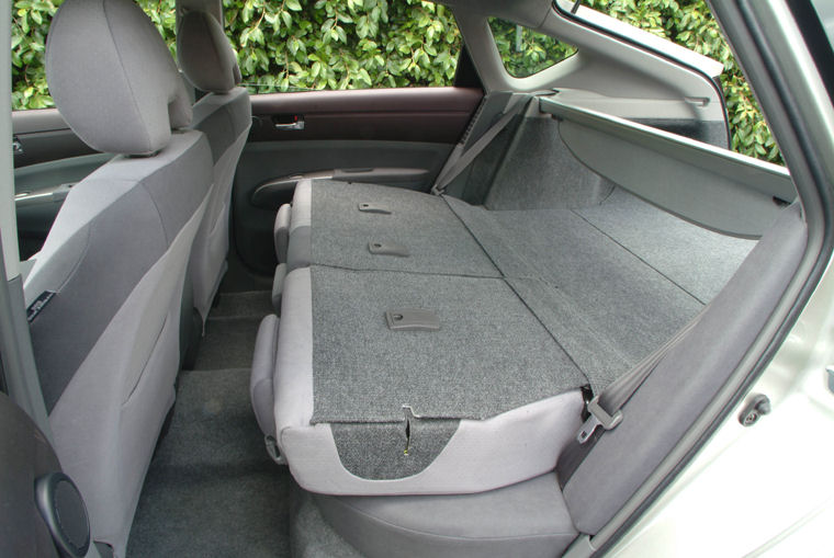 2004 Toyota Prius Rear Seats Folded Picture