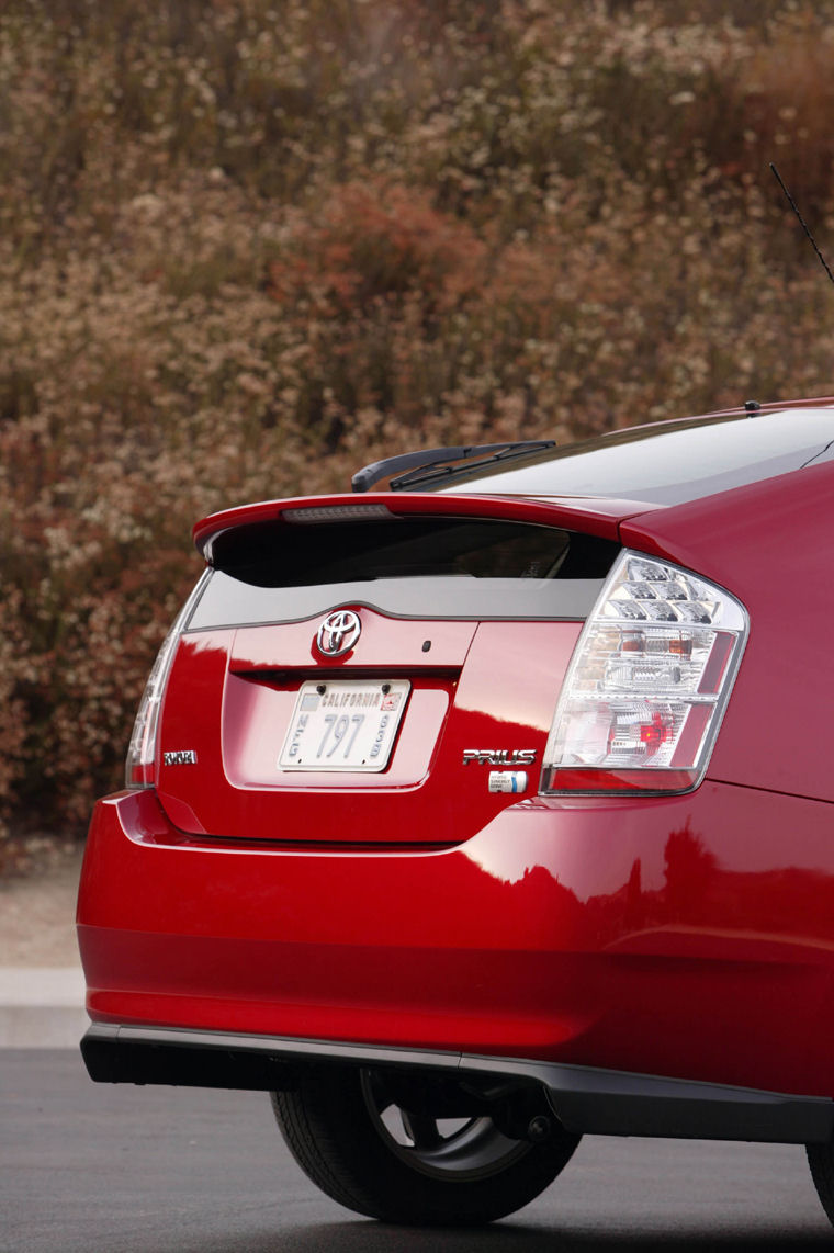 2008 Toyota Prius Touring Tail Lights Picture