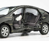 2008 Toyota Prius IIHS Side Impact Crash Test Picture