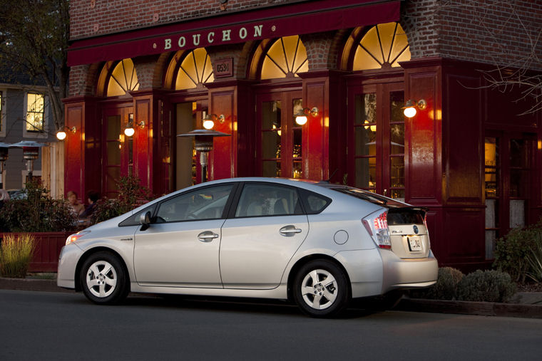 2010 Toyota Prius Picture