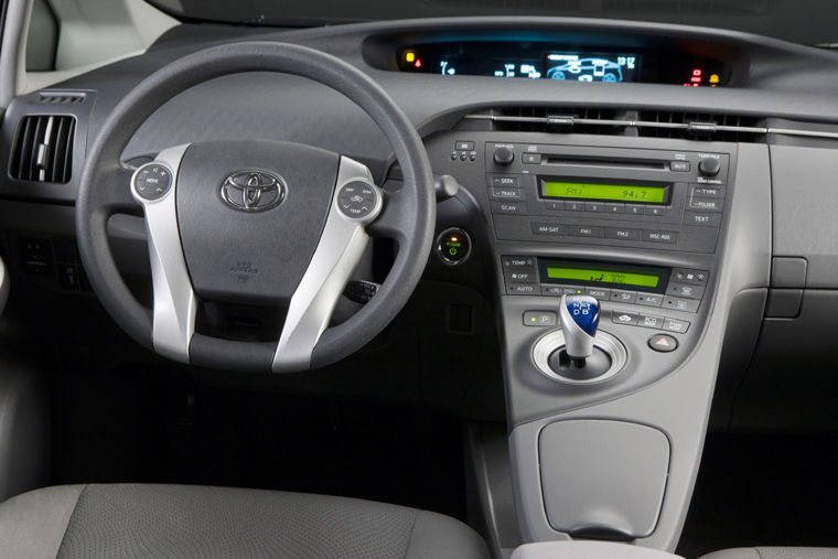 2010 Toyota Prius Cockpit Picture