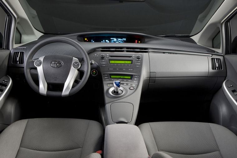 2011 Toyota Prius Cockpit Picture