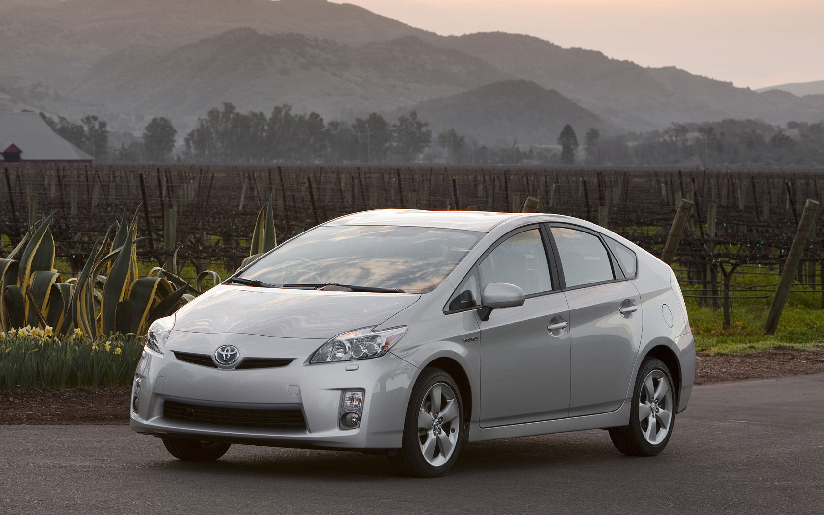 Toyota Prius Desktop Wallpaper