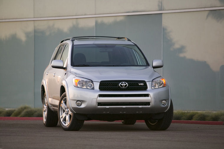 2006 Toyota RAV4 Sport Picture