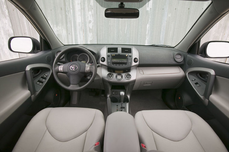 2006 Toyota RAV4 Limited Cockpit Picture