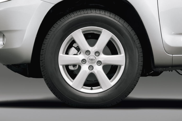 2006 Toyota RAV4 Rim Picture