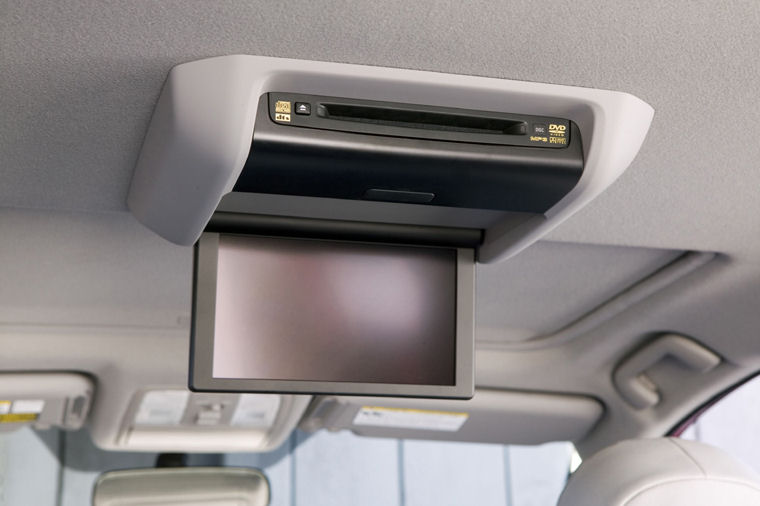 2007 Toyota RAV4 Limited Overhead Screen Picture