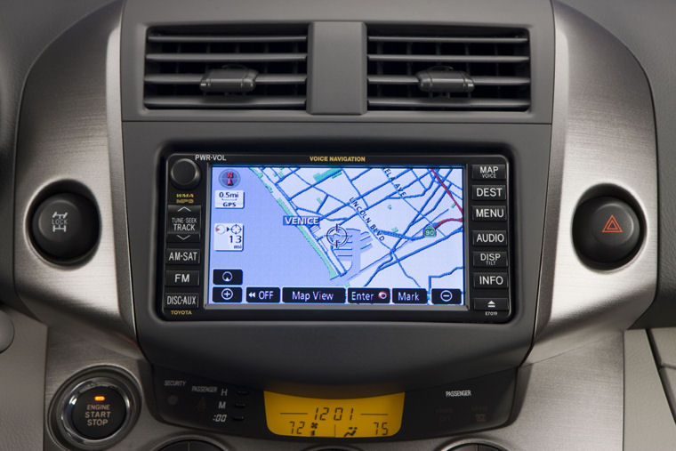 2009 Toyota RAV4 Limited Navigation Screen Picture