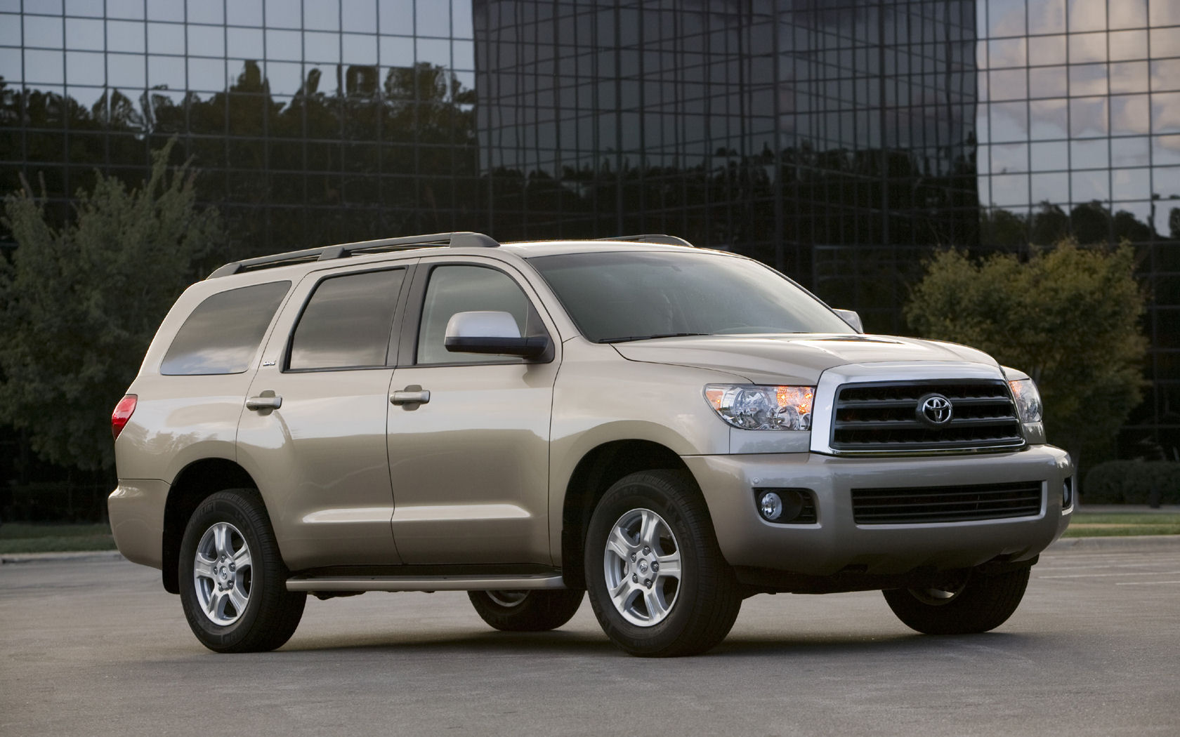 Toyota Sequoia Desktop Wallpaper