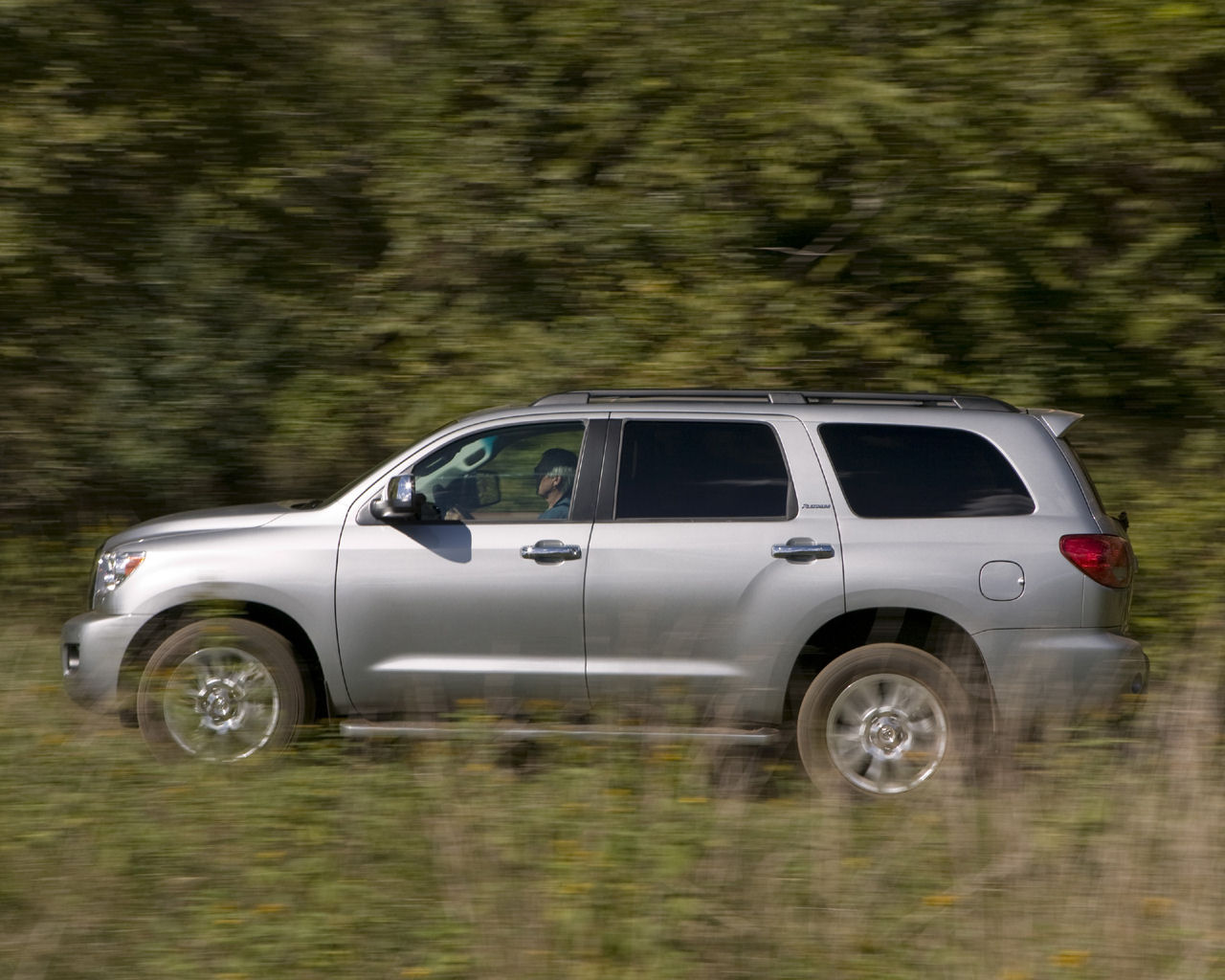 Toyota Sequoia Desktop Wallpaper