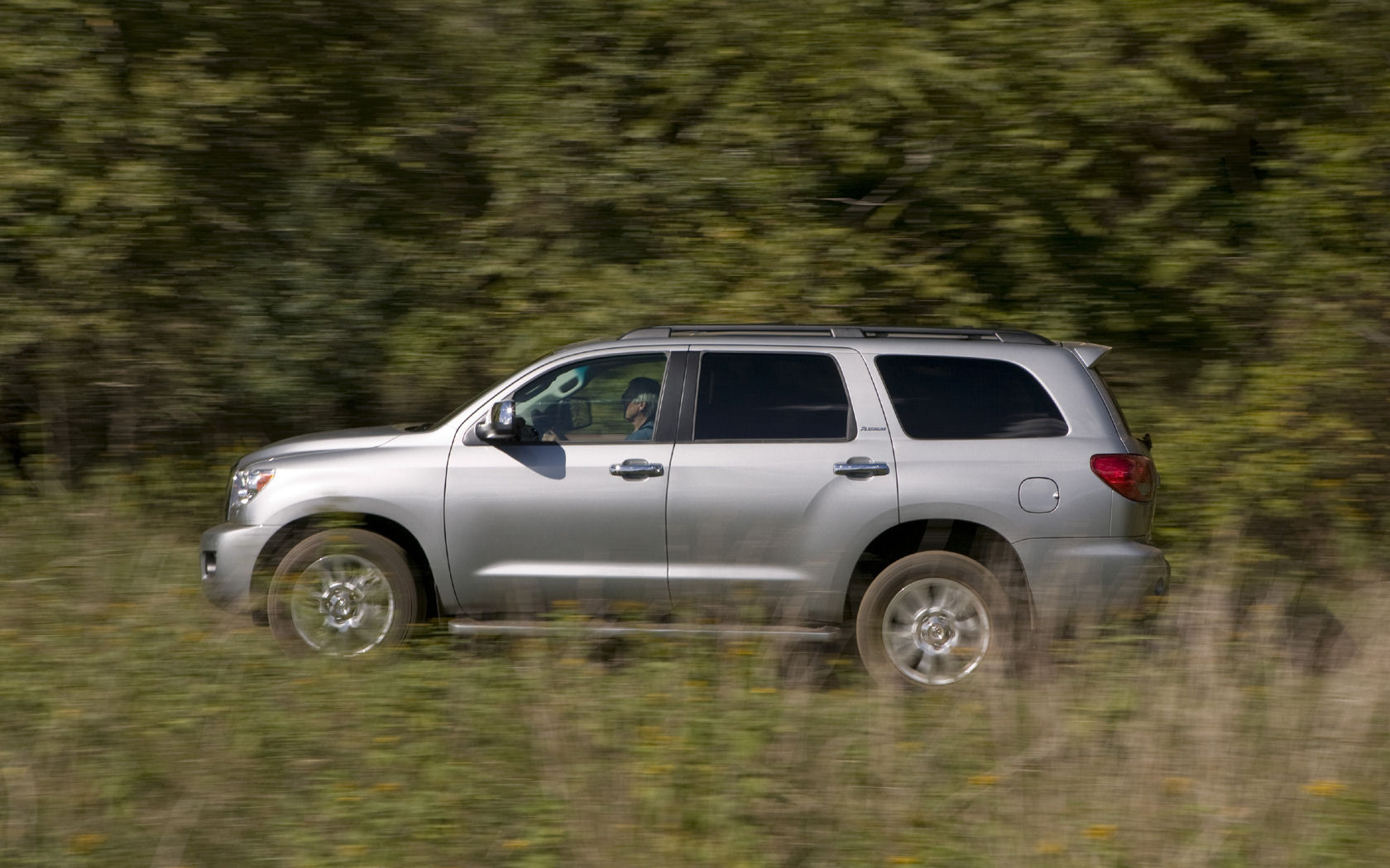 Toyota Sequoia Desktop Wallpaper