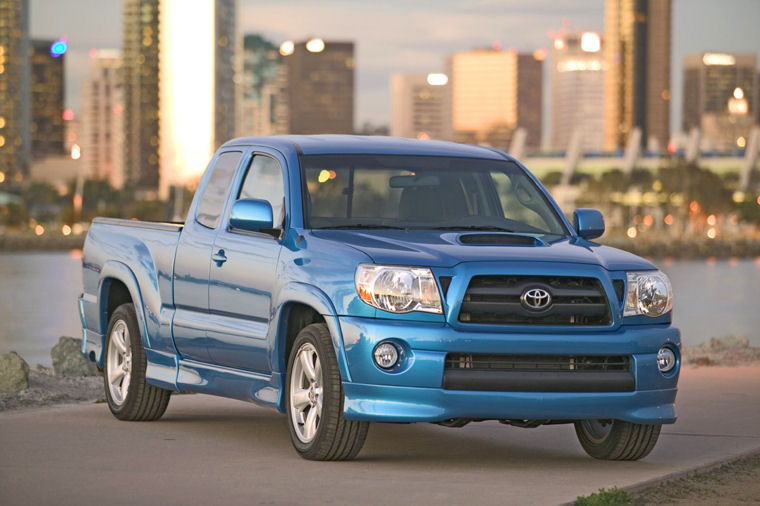 2005 Toyota Tacoma X-Runner Picture