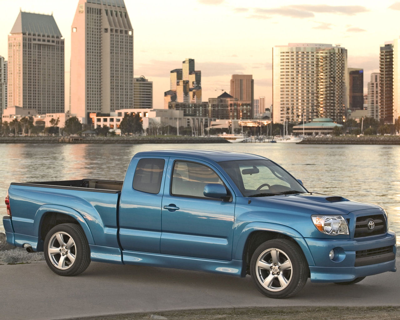 Toyota Tacoma Desktop Wallpaper