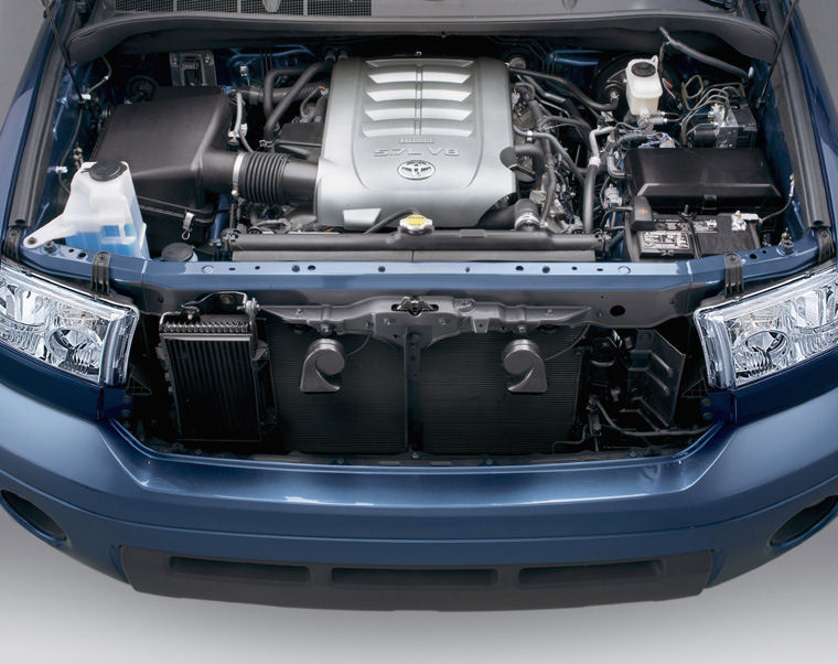 2009 Toyota Tundra Double Cab 5.7L V8 Engine Picture