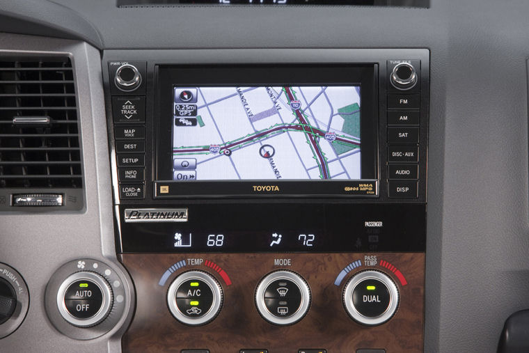 2010 Toyota Tundra CrewMax Navigation Screen Picture