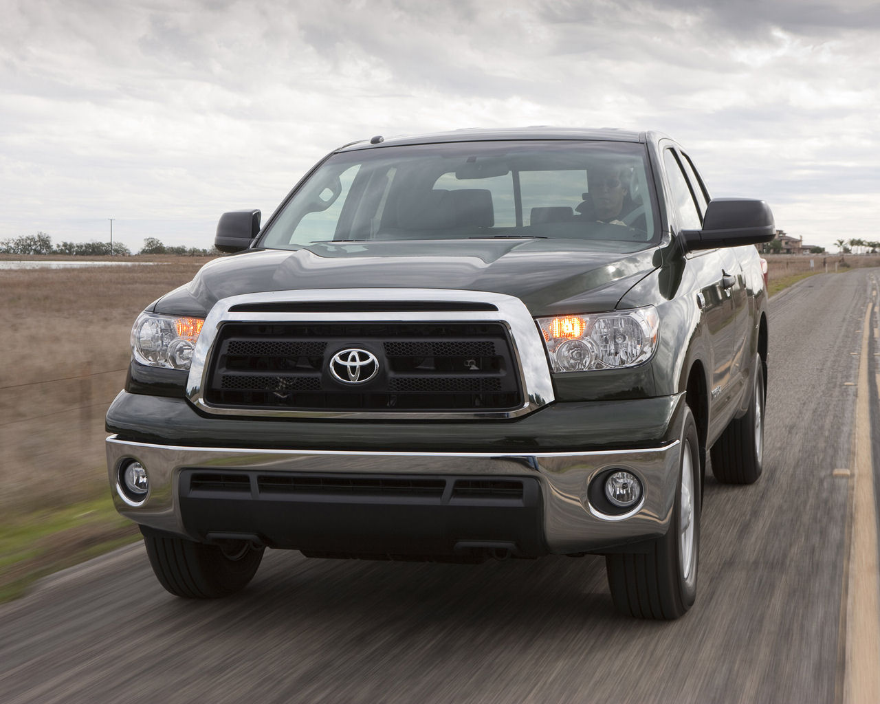 Toyota Tundra Desktop Wallpaper