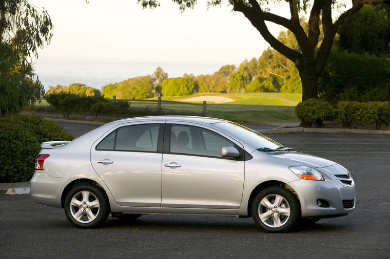 2007 Toyota Yaris Sedan Picture