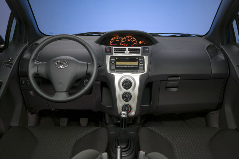 2008 Toyota Yaris S Hatchback Cockpit Picture