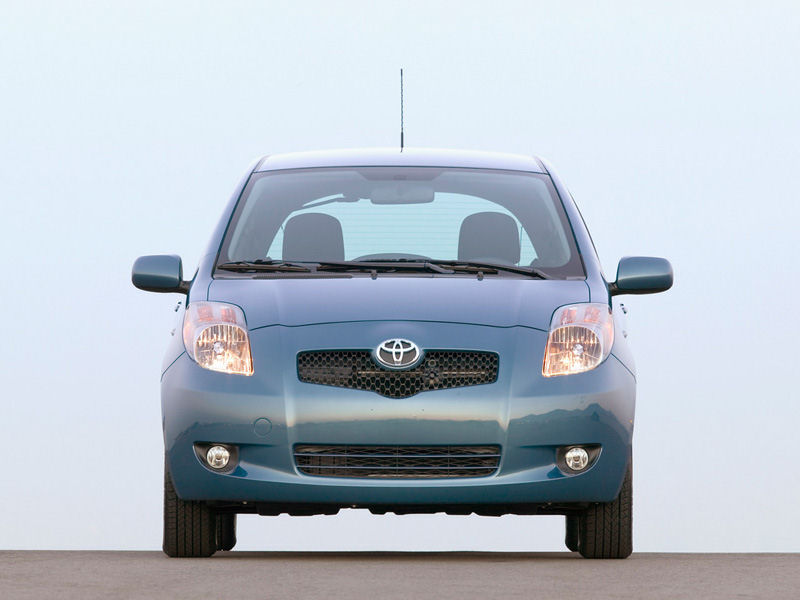 Toyota Yaris Desktop Wallpaper