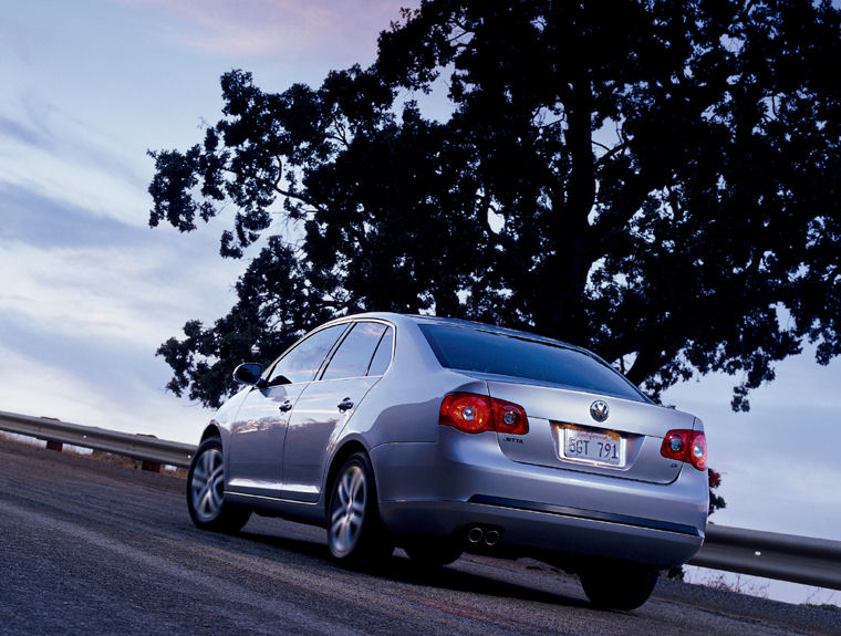 2005 Volkswagen Jetta Picture