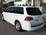 Volkswagen Routan Wallpaper