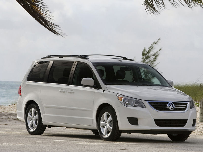 Volkswagen Routan Desktop Wallpaper