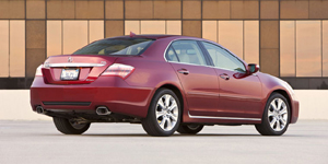 2010 Acura RL Reviews / Specs / Pictures