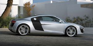 2009 Audi R8 Reviews / Specs / Pictures
