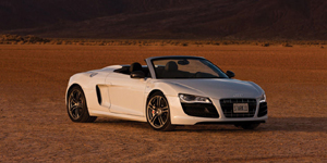 Audi R8 Reviews / Specs / Pictures