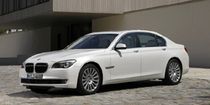 2010 BMW 7-Series Reviews / Specs / Pictures