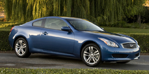 2010 Infiniti G Reviews / Specs / Pictures