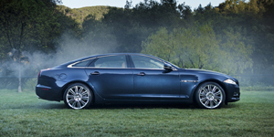 2011 Jaguar XJ Reviews / Specs / Pictures