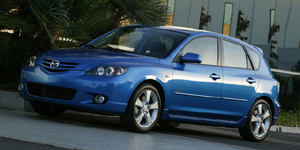 2004 Mazda Mazda3 Reviews / Specs / Pictures