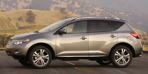2010 Nissan Murano Pictures