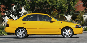 2004 Nissan Sentra Reviews / Specs / Pictures