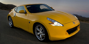 2009 Nissan 370Z Reviews / Specs / Pictures