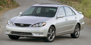 2005 Toyota Camry Reviews / Specs / Pictures