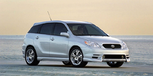 2003 Toyota Matrix Reviews / Specs / Pictures