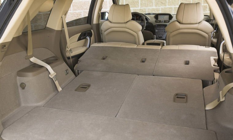 2008 Acura MDX Trunk Picture